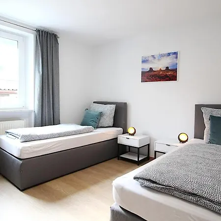 Modern In Wurzburg, Near Hospital, Free Parking Apartment *