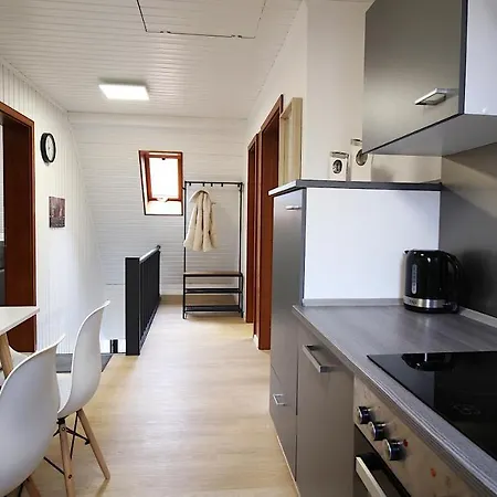 Modern In Wurzburg, Near Hospital, Free Parking Apartment